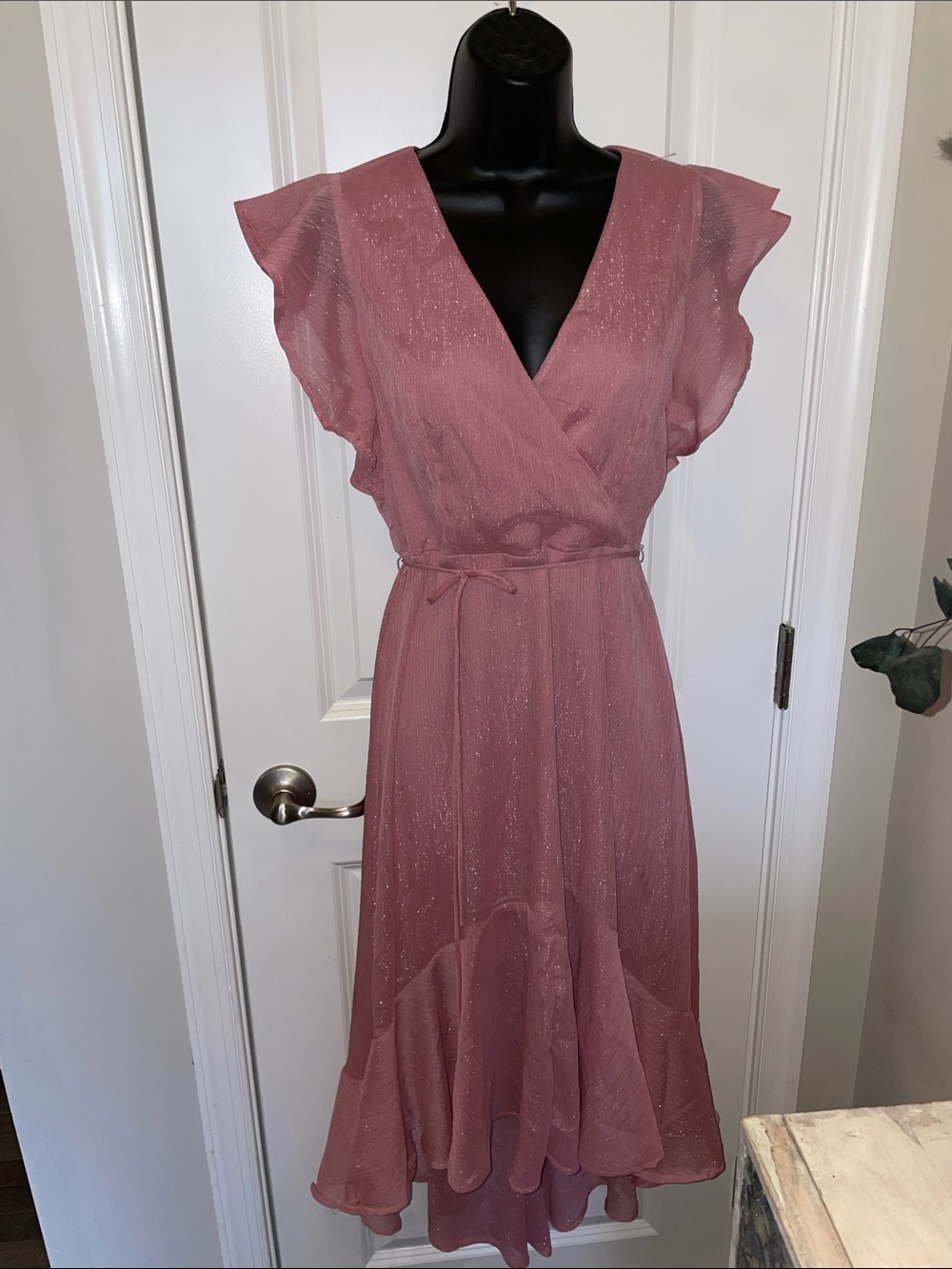 Gorgeous! Altar'd State Rose Pink Maxi dress